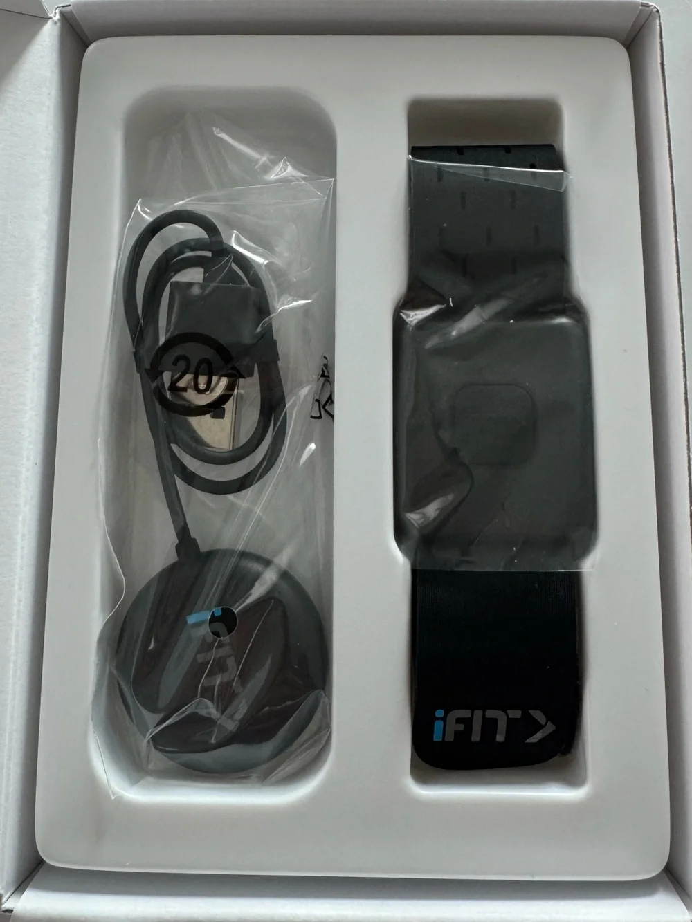 iFIT SmartBeat Heart Rate Monitor Armband Bluetooth Fitness Tracker w/ Charger